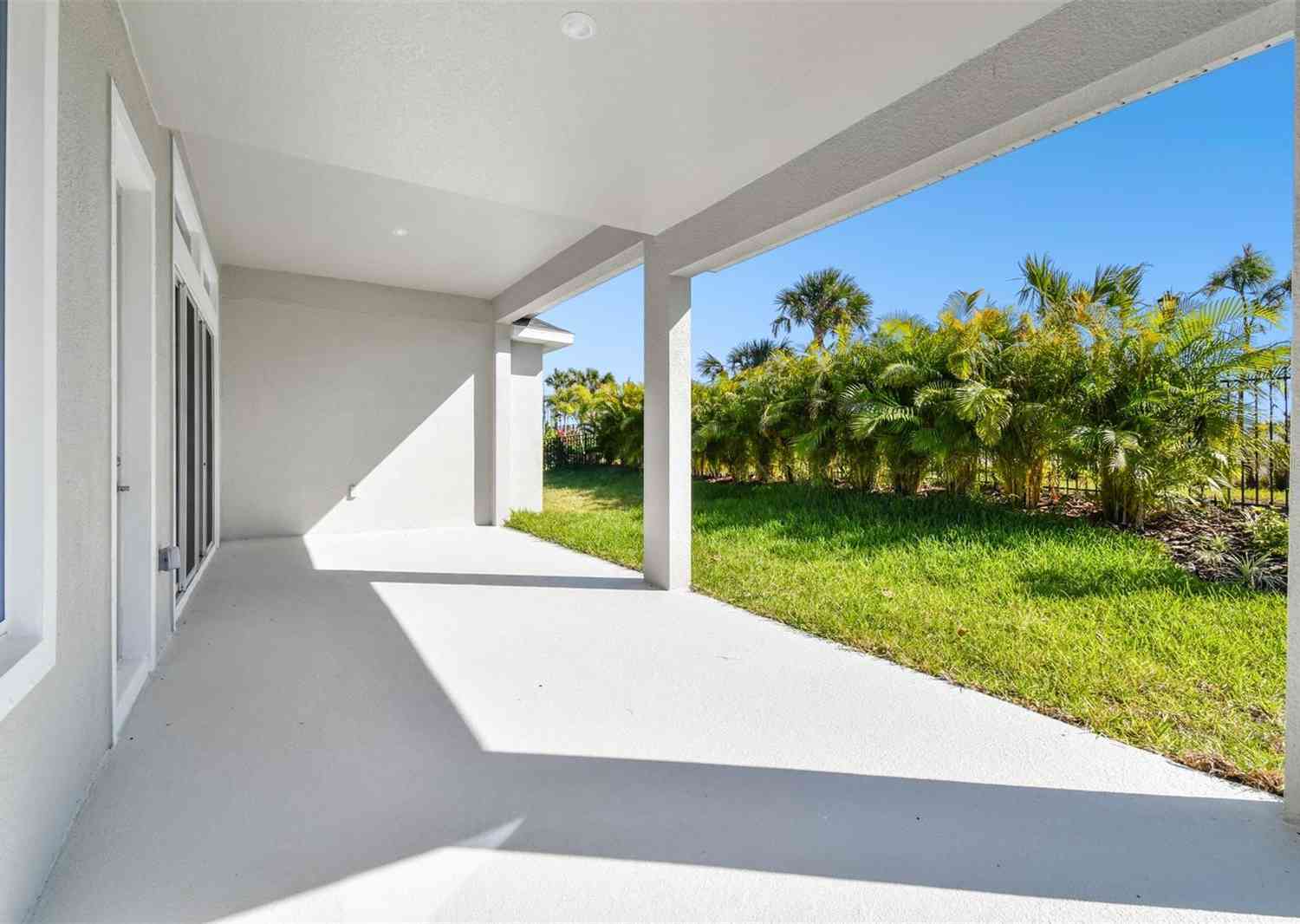 6179 Hidden Branch Drive, Apollo Beach, Florida image 33