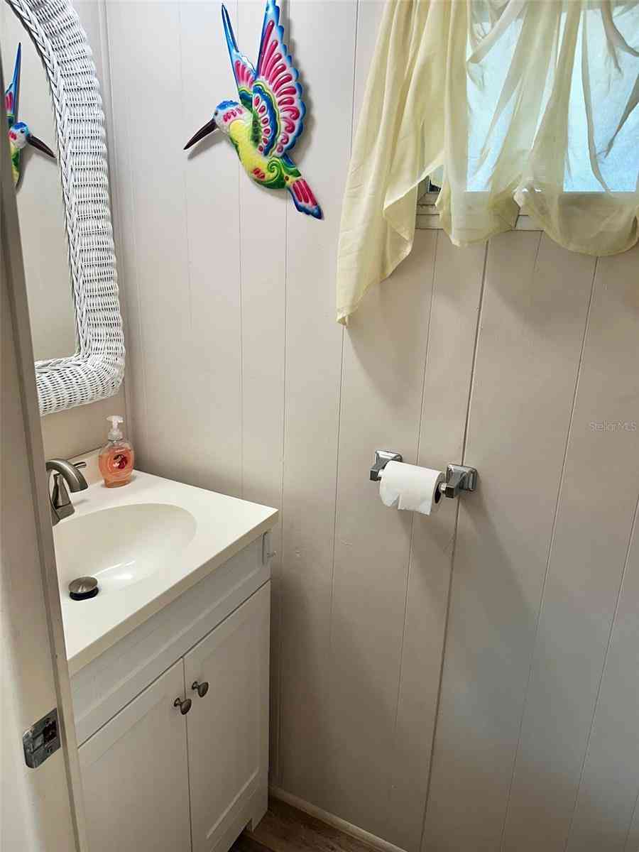 11157 102nd Way #213, LARGO, Florida image 14