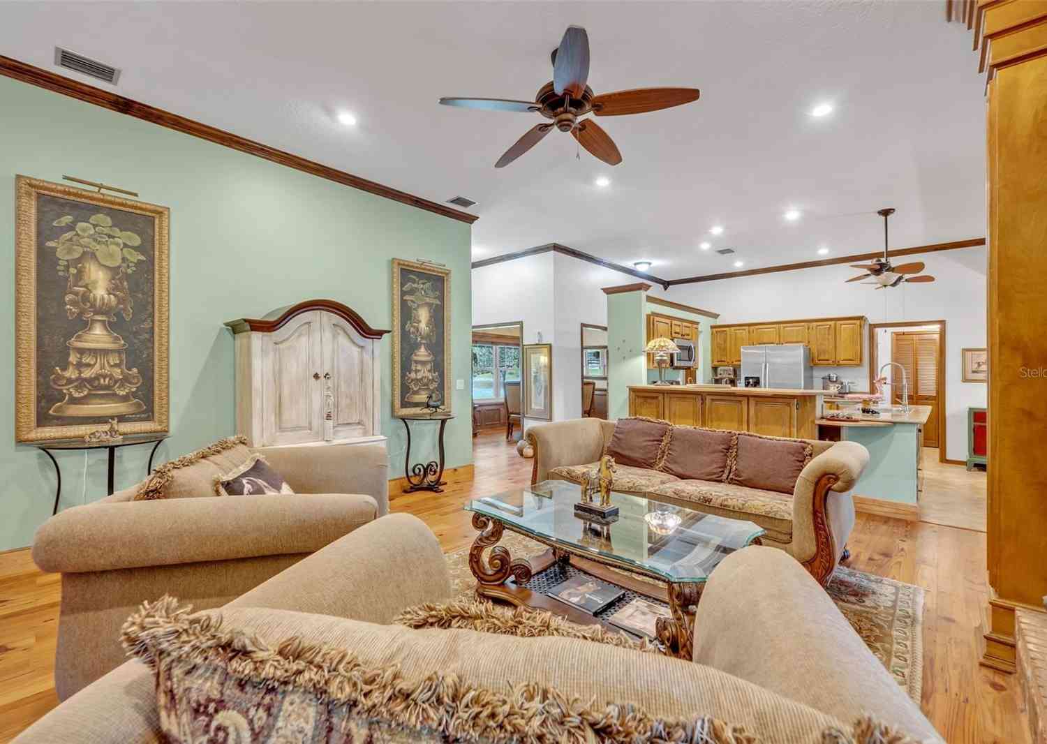 2075 Genova Drive, OVIEDO, Florida image 9