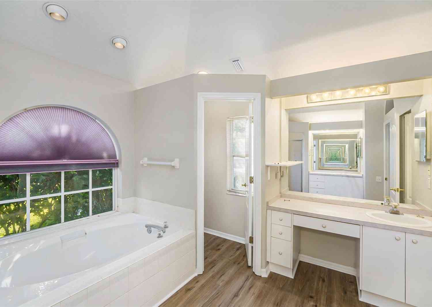 8929 Cashella Court, TRINITY, Florida image 17