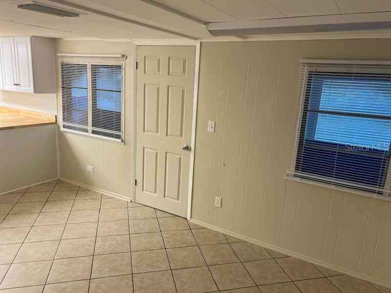 9645 SE Highway 42, SUMMERFIELD, Florida image 16