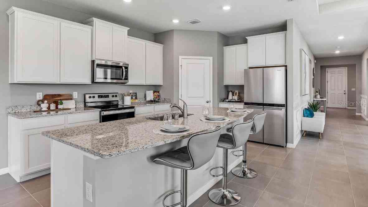 10748 Tippecanoe Place, PARRISH, Florida image 9