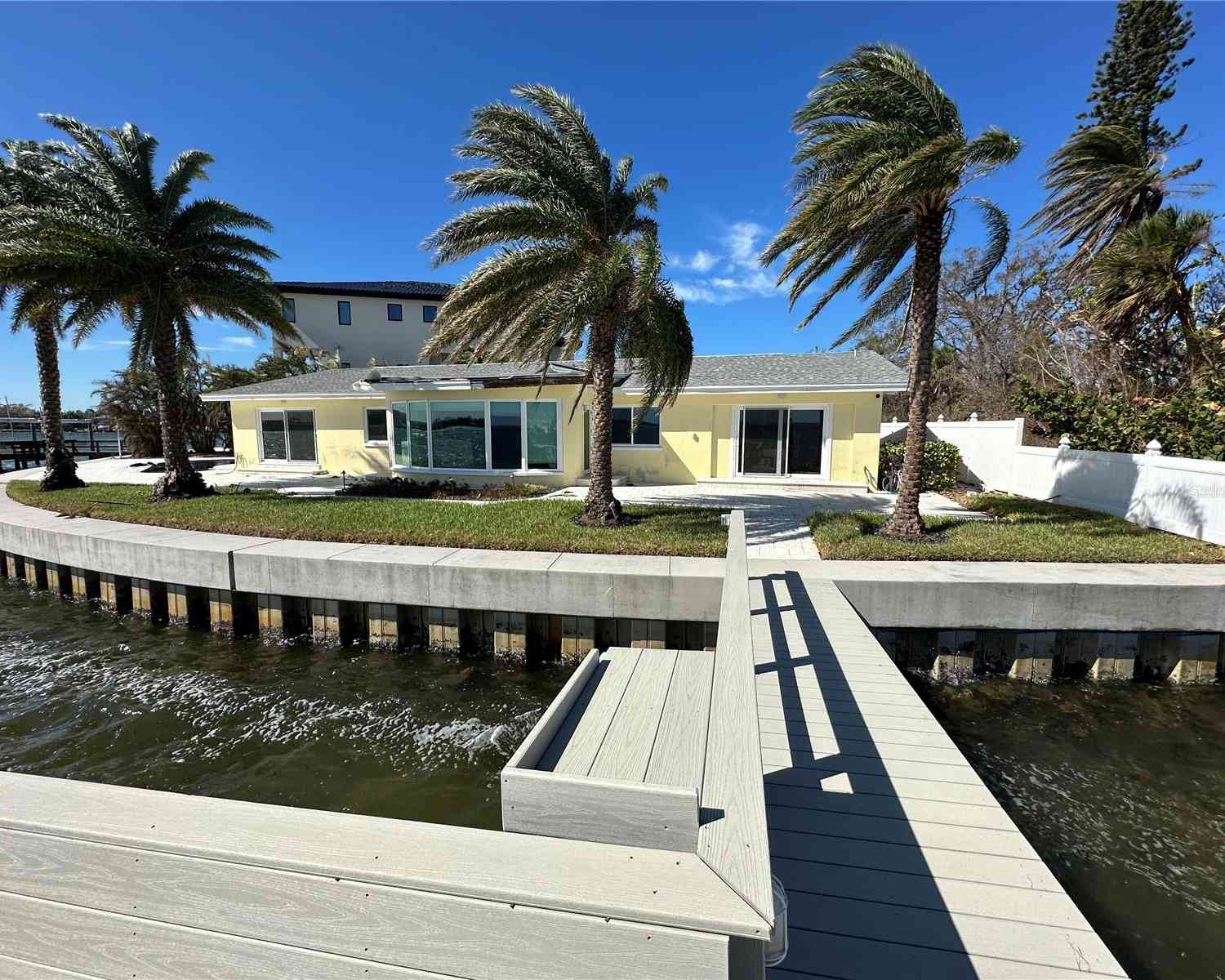 239 Punta Vista Drive, Saint Petersburg Beach, Florida image 19