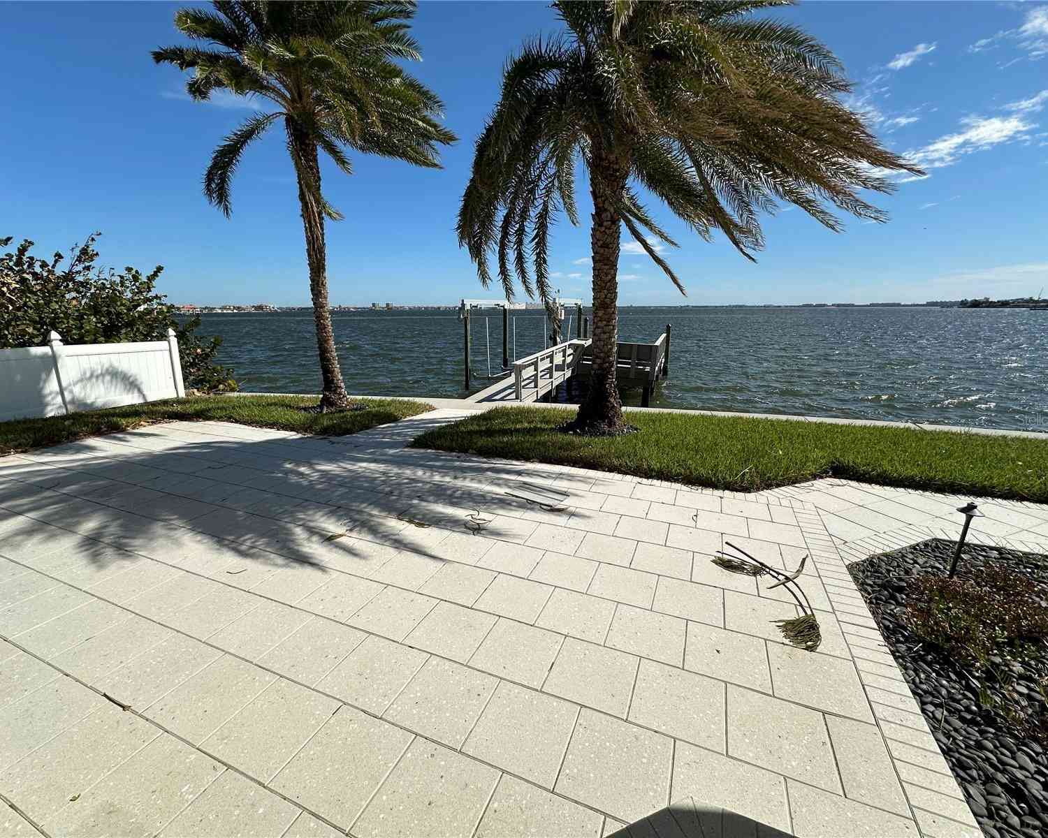 239 Punta Vista Drive, Saint Petersburg Beach, Florida image 20