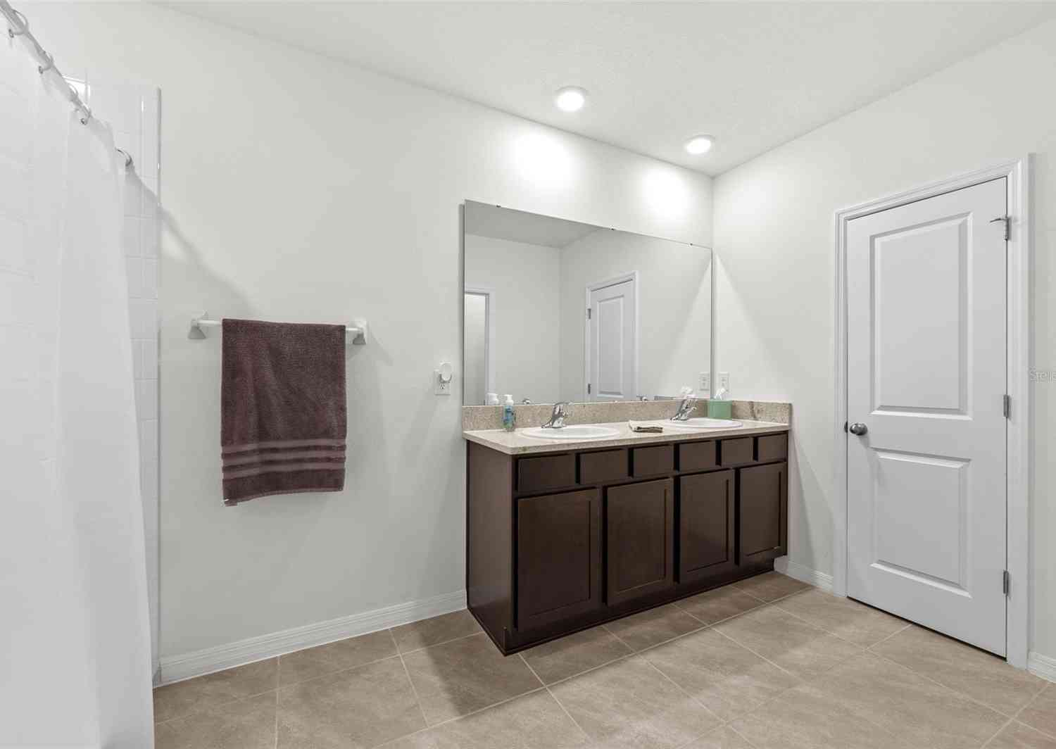 9278 Forge Breeze Loop, Wesley Chapel, Florida image 18