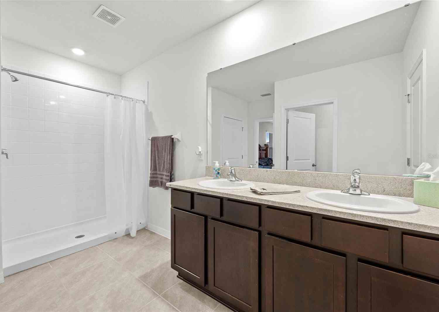 9278 Forge Breeze Loop, Wesley Chapel, Florida image 19