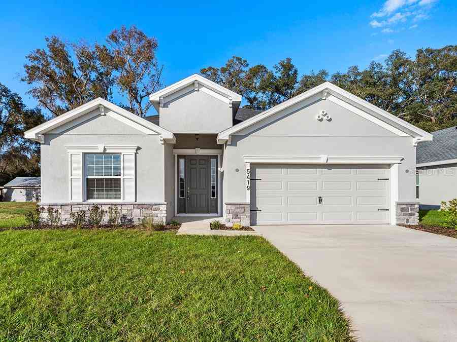 5419 SE 127th Lane, BELLEVIEW, Florida image 1