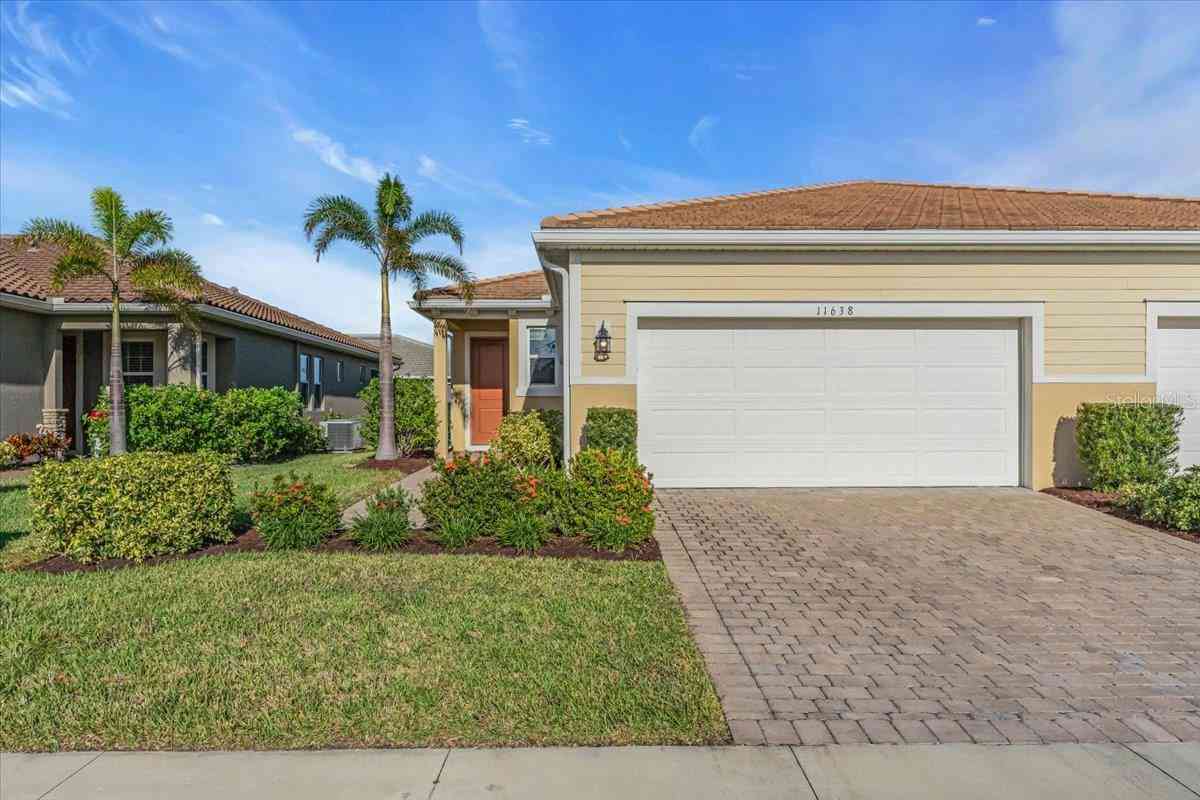 11638 Alessandro Lane, VENICE, Florida image 2