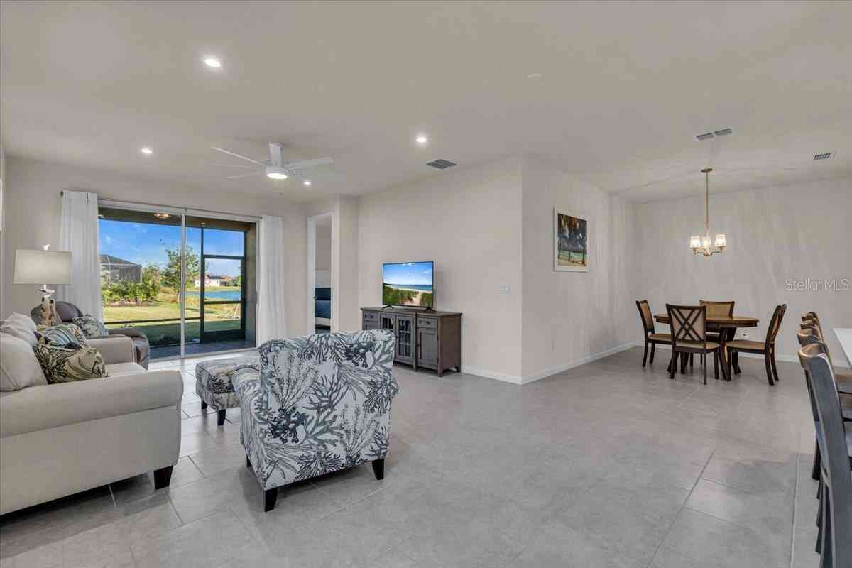 11638 Alessandro Lane, VENICE, Florida image 9