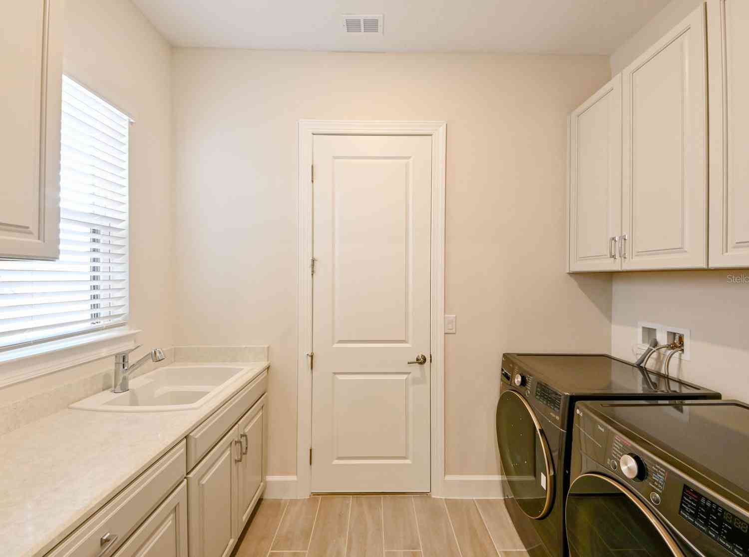33750 Ocean Spray Lane, Wesley Chapel, Florida image 23