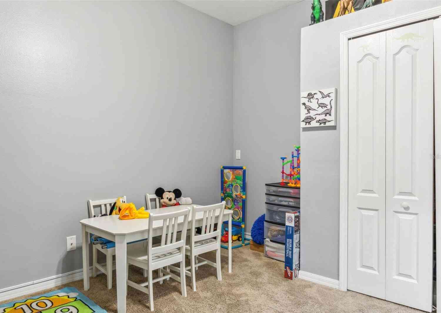30552 Latourette Drive, Wesley Chapel, Florida image 13