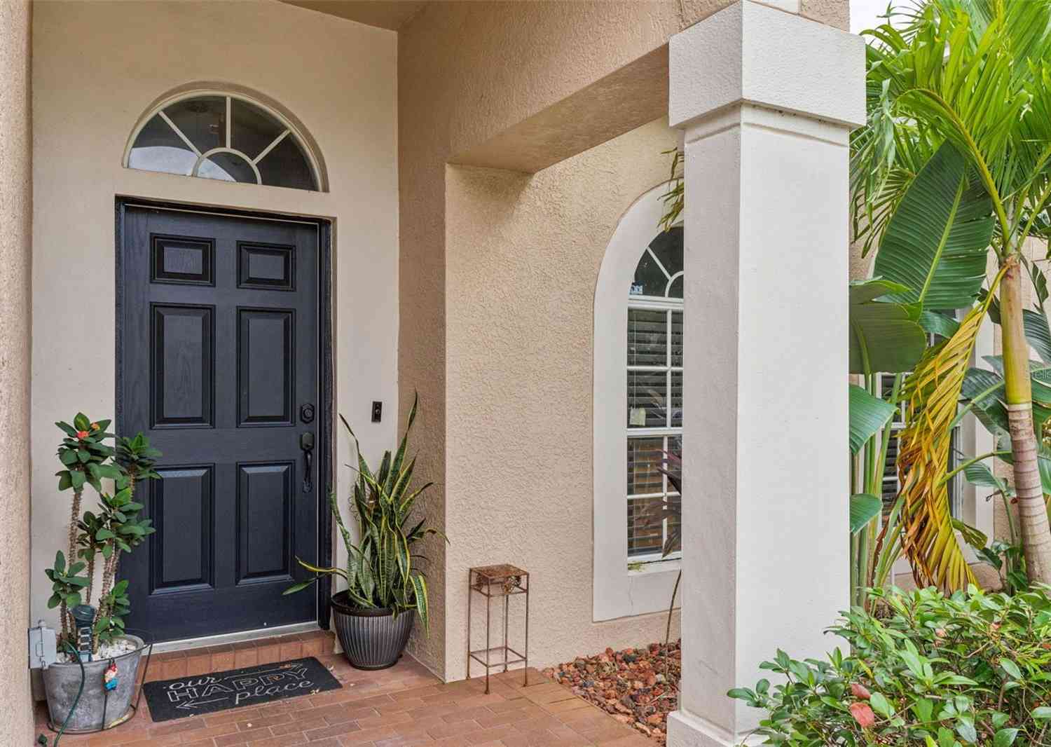 30552 Latourette Drive, Wesley Chapel, Florida image 3