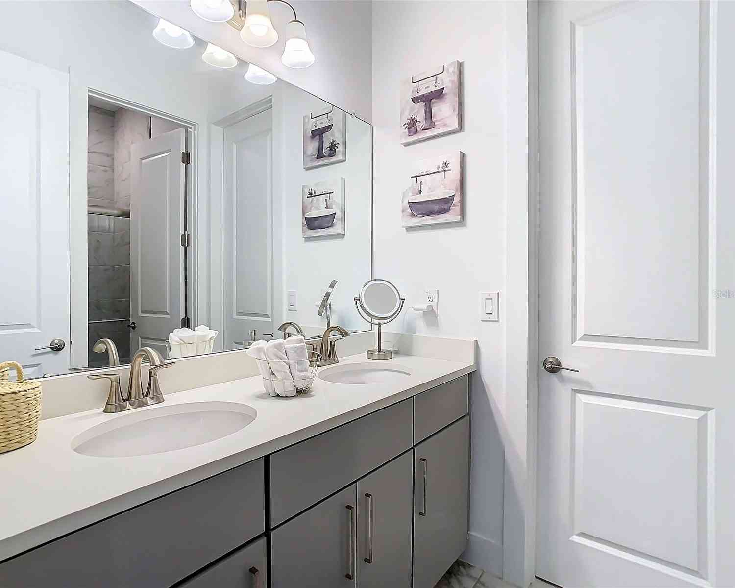 8731 Sanders Tree Loop, Wesley Chapel, Florida image 39