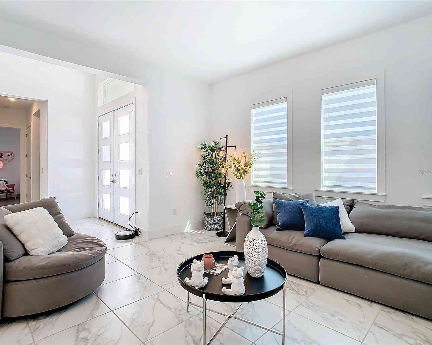 8731 Sanders Tree Loop, Wesley Chapel, Florida image 8