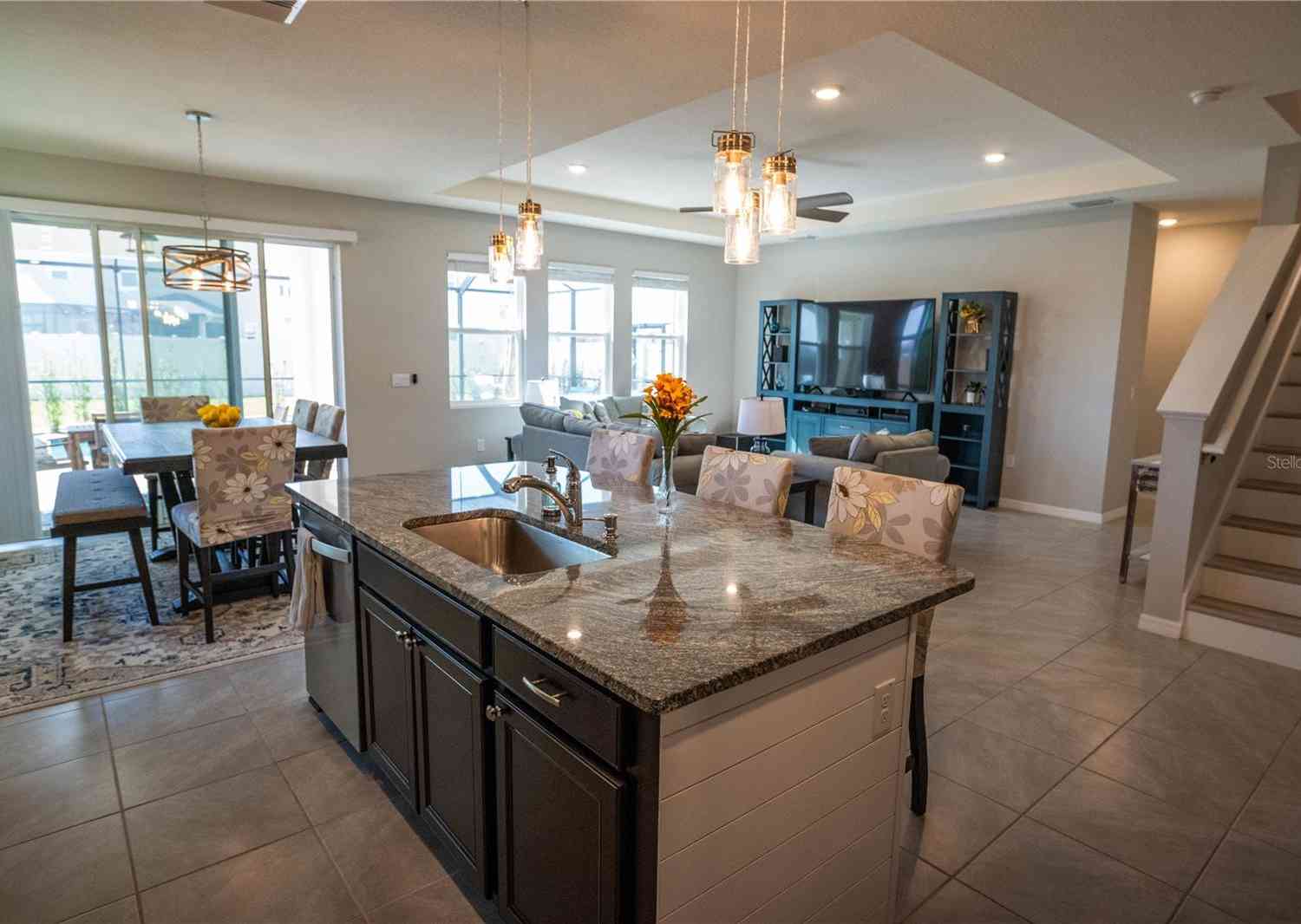 8493 Hardy Bay Loop, Wesley Chapel, Florida image 16