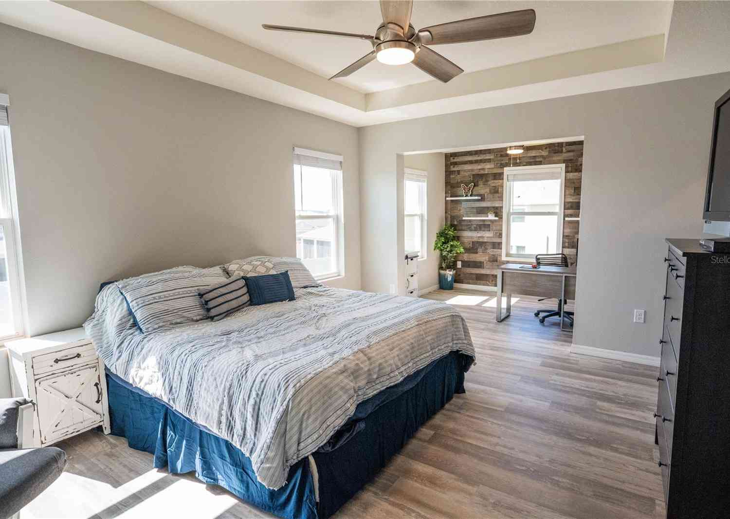 8493 Hardy Bay Loop, Wesley Chapel, Florida image 28