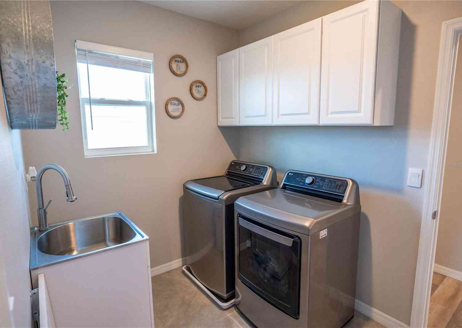 8493 Hardy Bay Loop, Wesley Chapel, Florida image 36