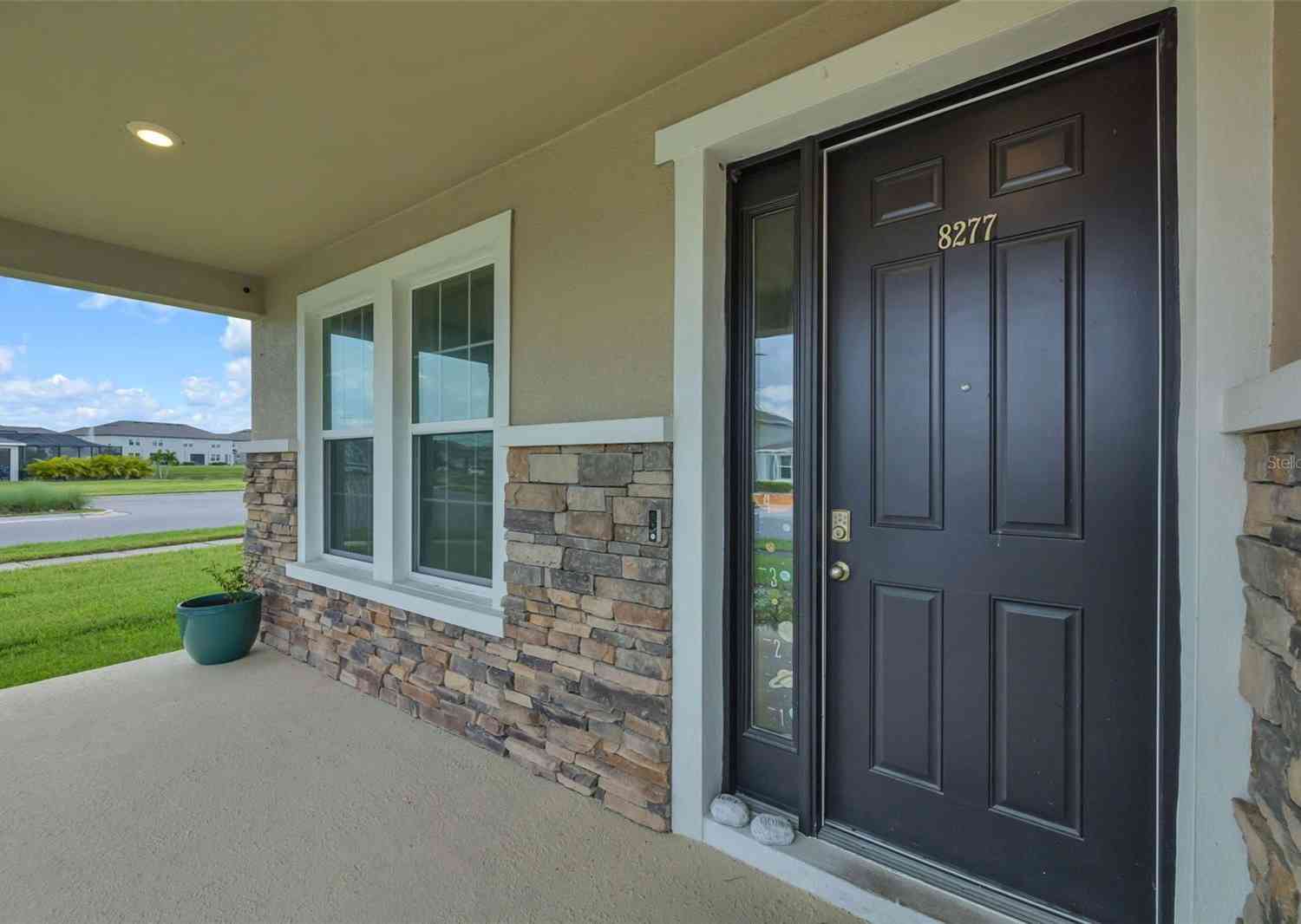 8277 Bower Bass Circle, Wesley Chapel, Florida image 3