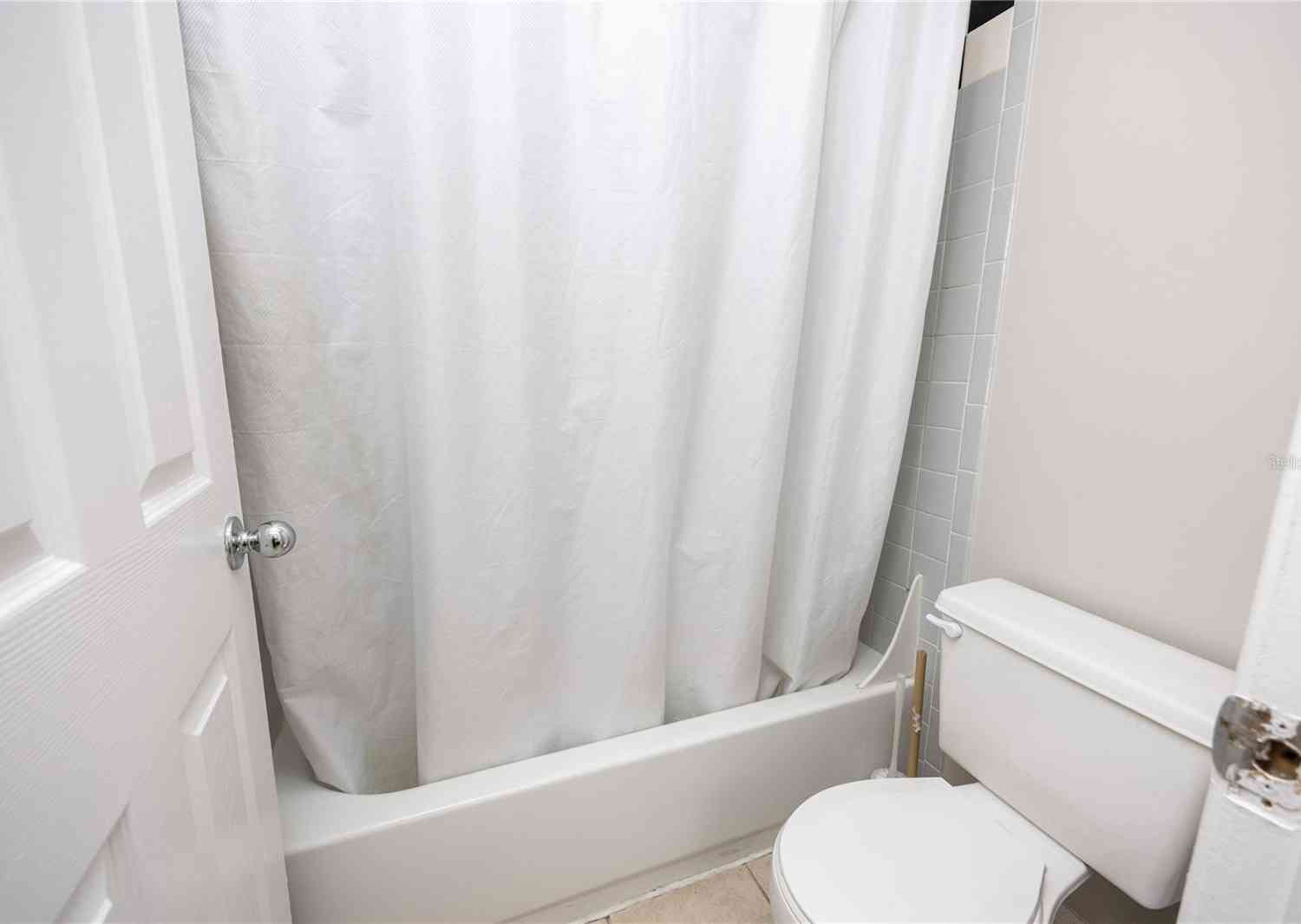 2601 SW Archer Road #E217, GAINESVILLE, Florida image 18