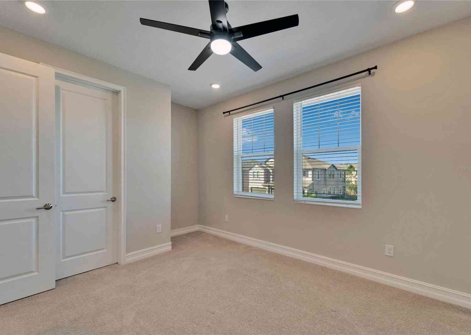 4564 Almada Lane, Wesley Chapel, Florida image 22