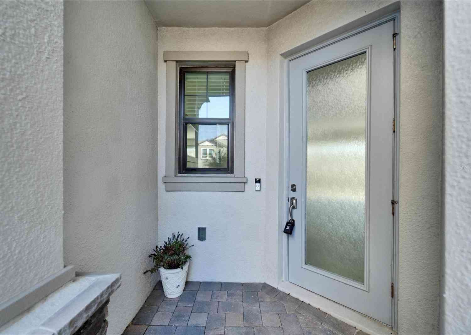 4564 Almada Lane, Wesley Chapel, Florida image 4
