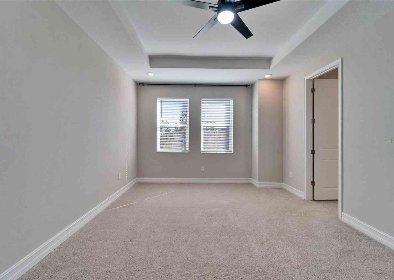 4564 Almada Lane, Wesley Chapel, Florida image 36
