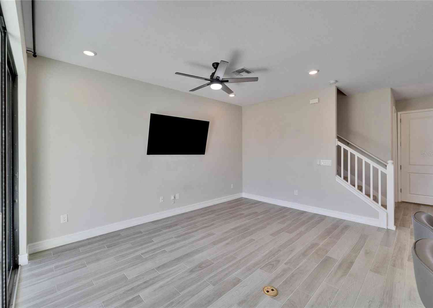 4564 Almada Lane, Wesley Chapel, Florida image 11
