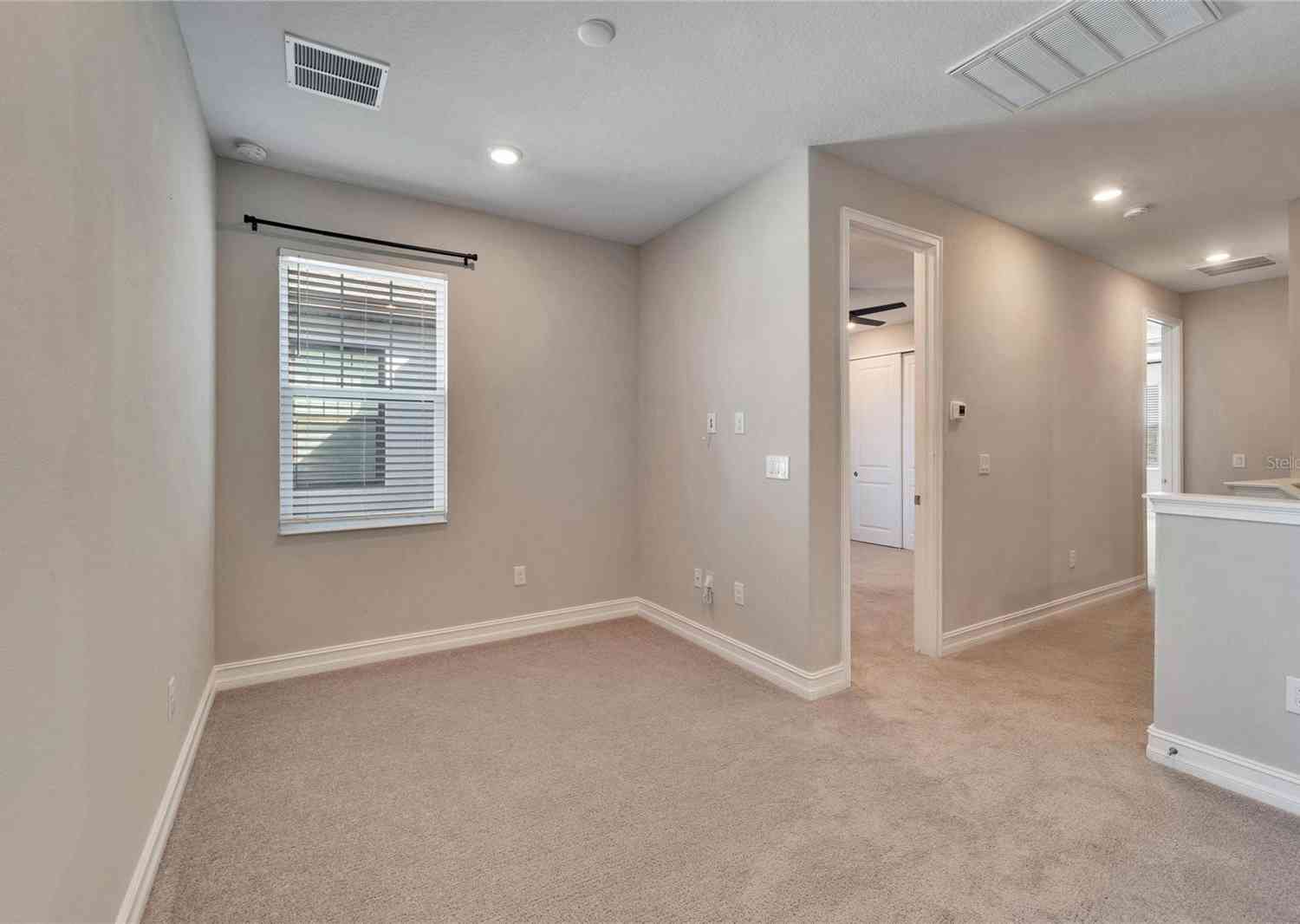 4564 Almada Lane, Wesley Chapel, Florida image 26