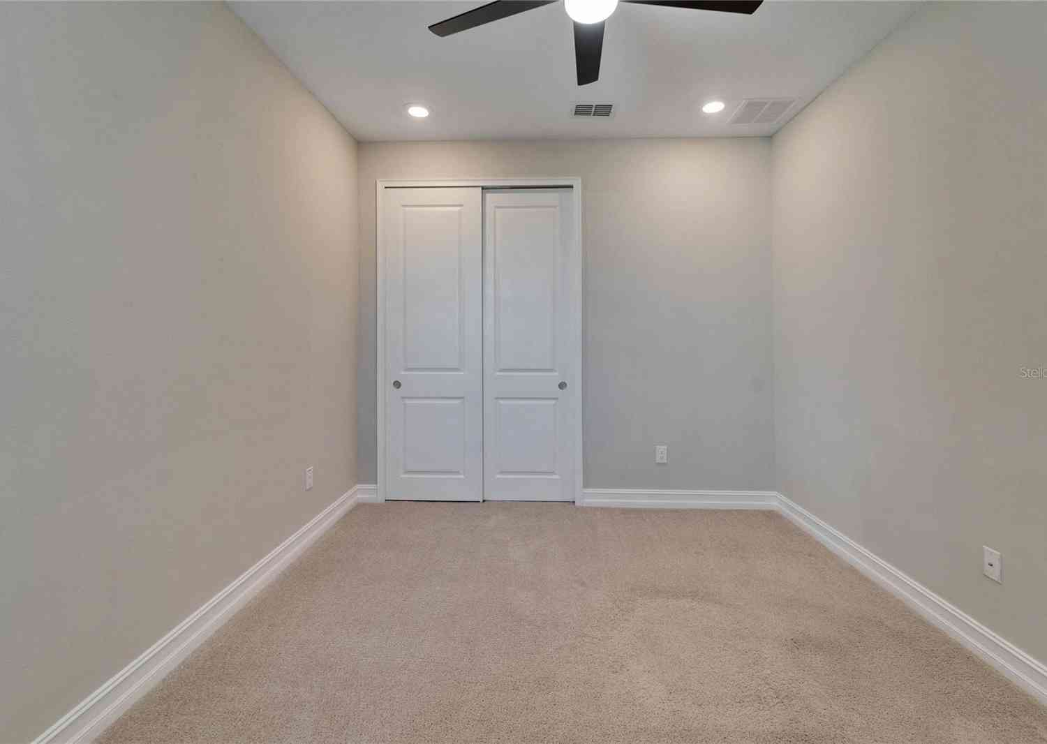 4564 Almada Lane, Wesley Chapel, Florida image 30