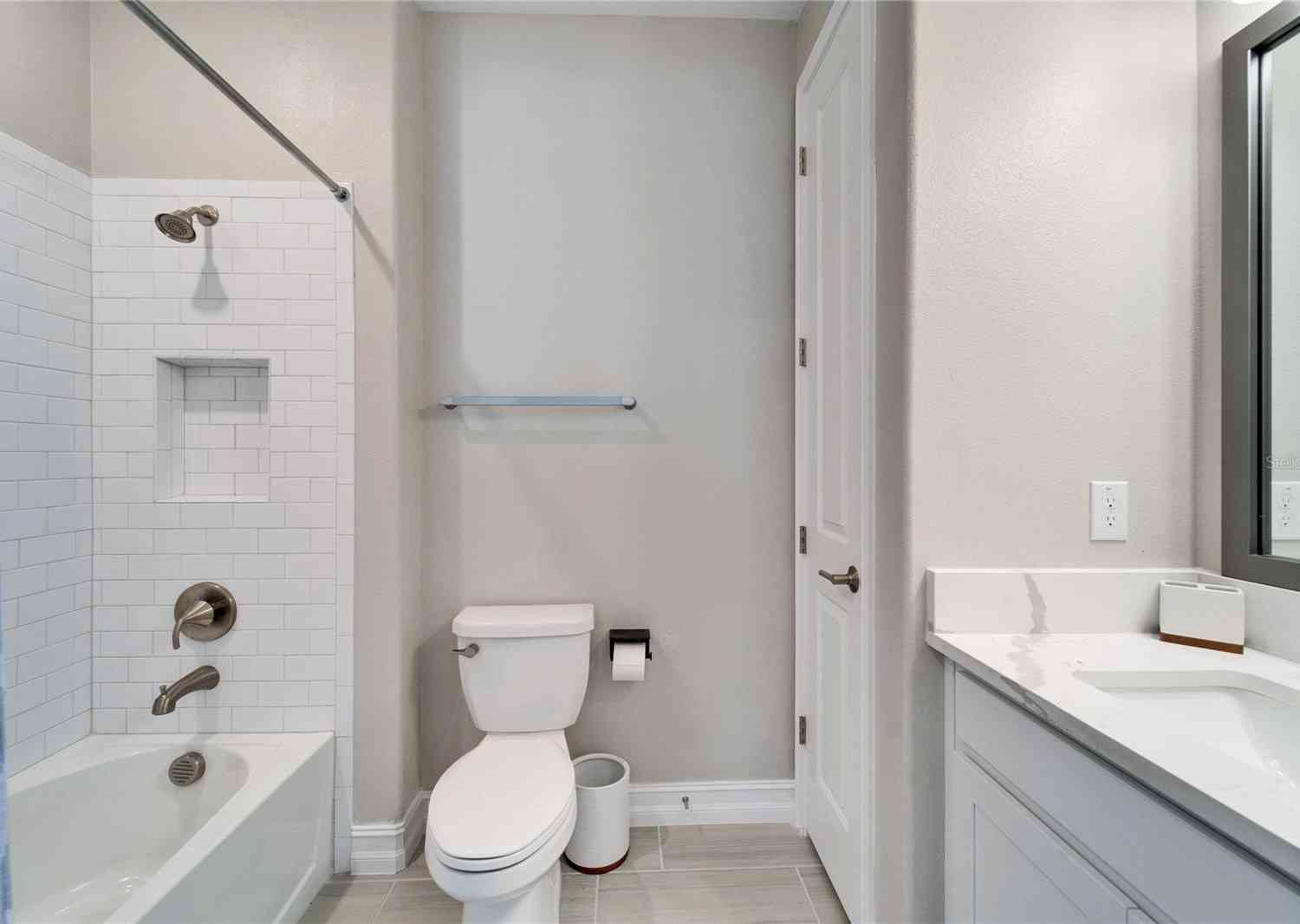 4564 Almada Lane, Wesley Chapel, Florida image 23