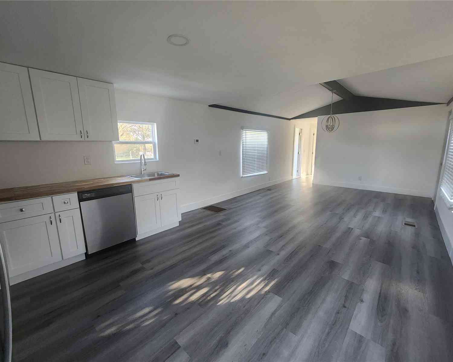7902 Blair Drive, Wesley Chapel, Florida image 7