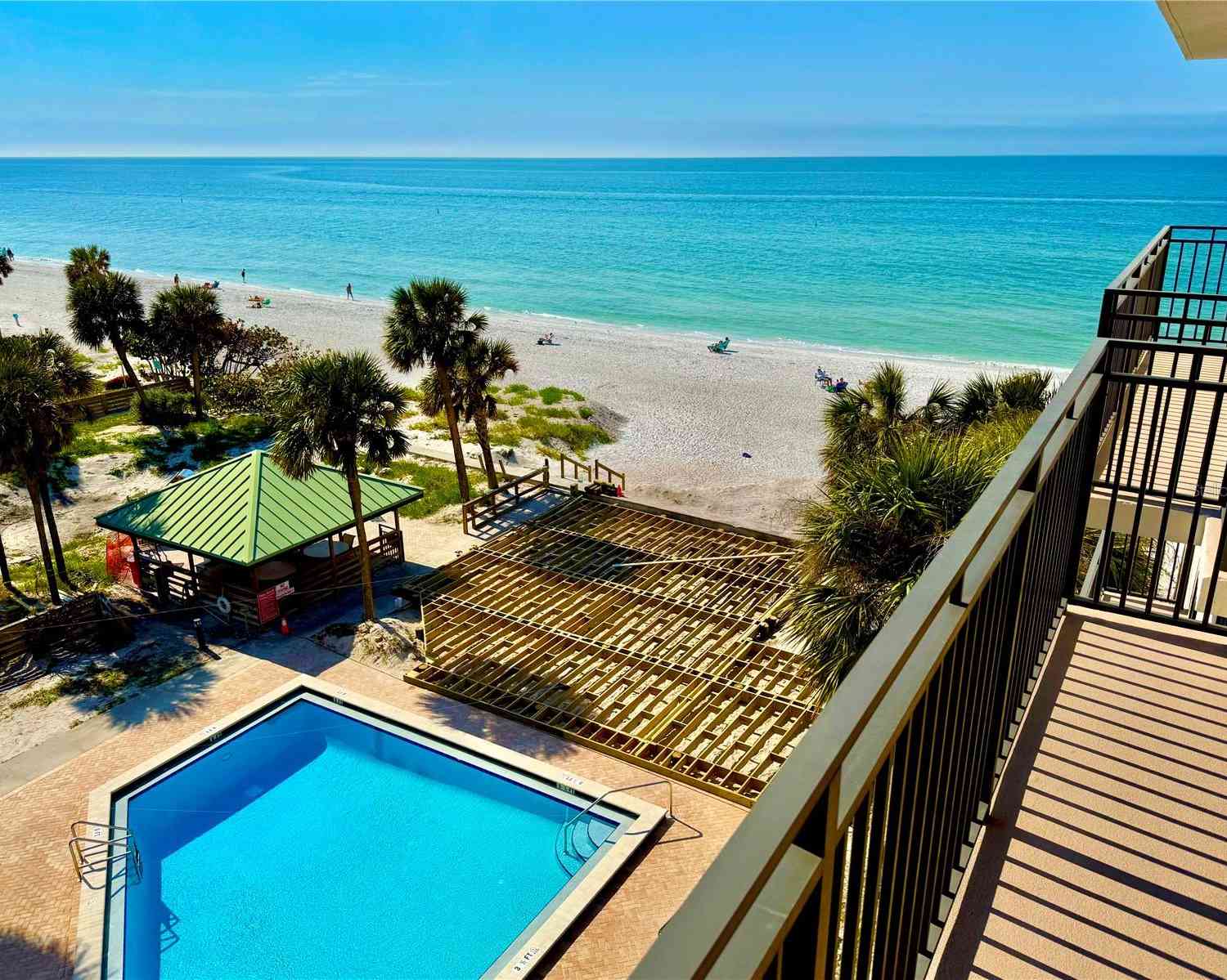 2618 Gulf Boulevard #407, INDIAN ROCKS BEACH, Florida image 1