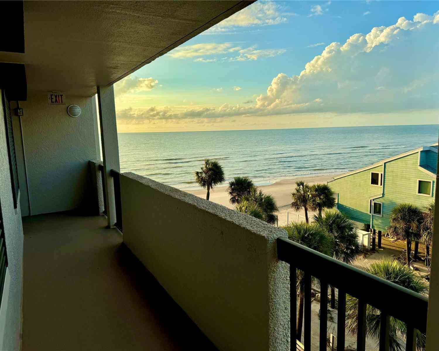 2618 Gulf Boulevard #407, INDIAN ROCKS BEACH, Florida image 32