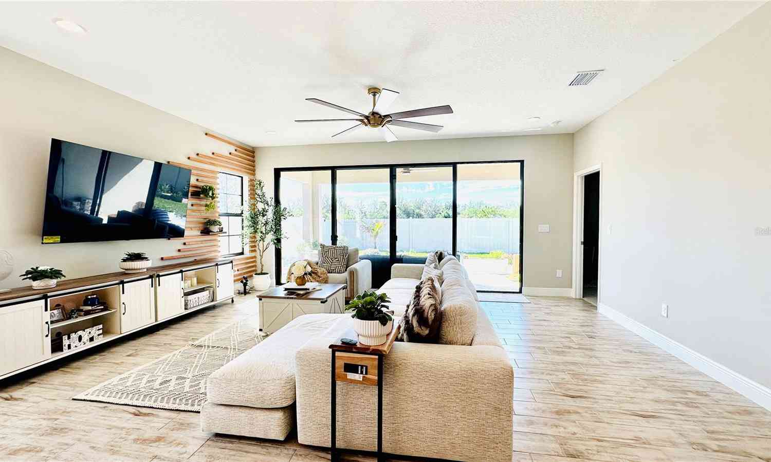 12661 Oak Hill Way, PARRISH, Florida image 9