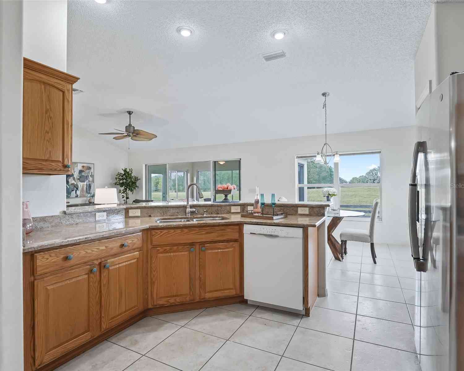 8146 SE 177th Winterthur Loop, THE VILLAGES, Florida image 19