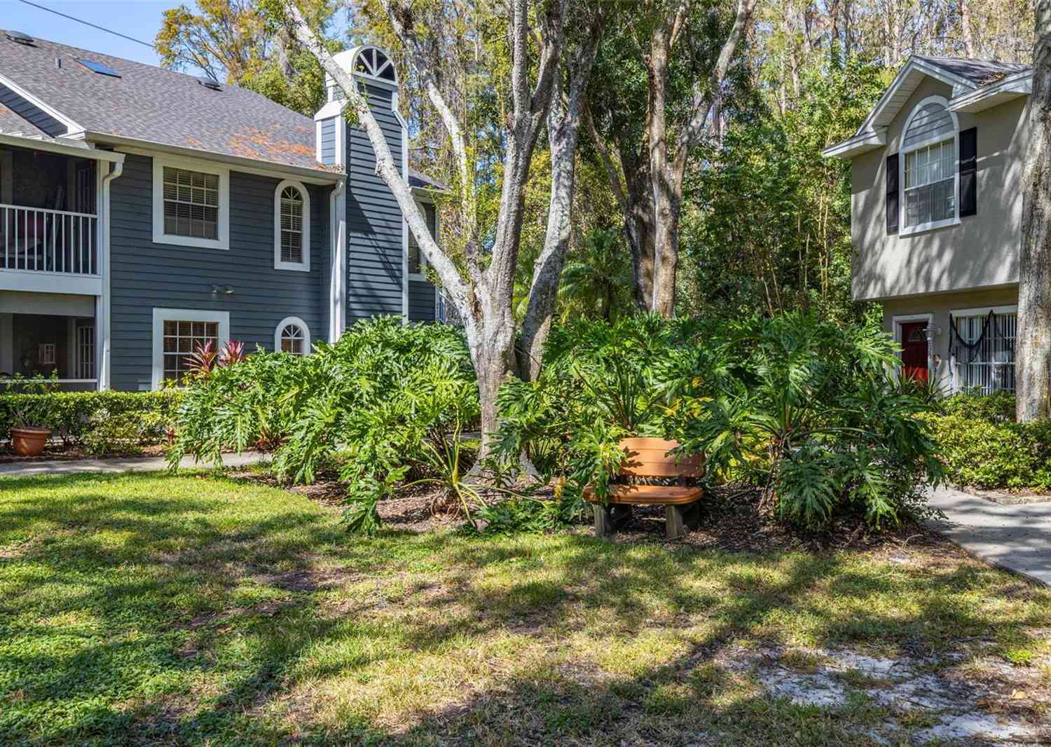 2101 Fox Chase Boulevard #106, PALM HARBOR, Florida image 2