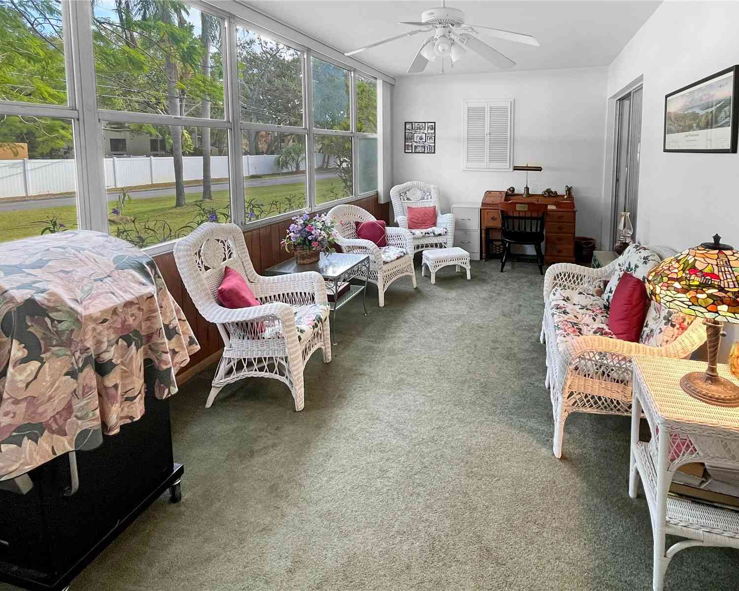 200 Glennes Lane #101, DUNEDIN, Florida image 3