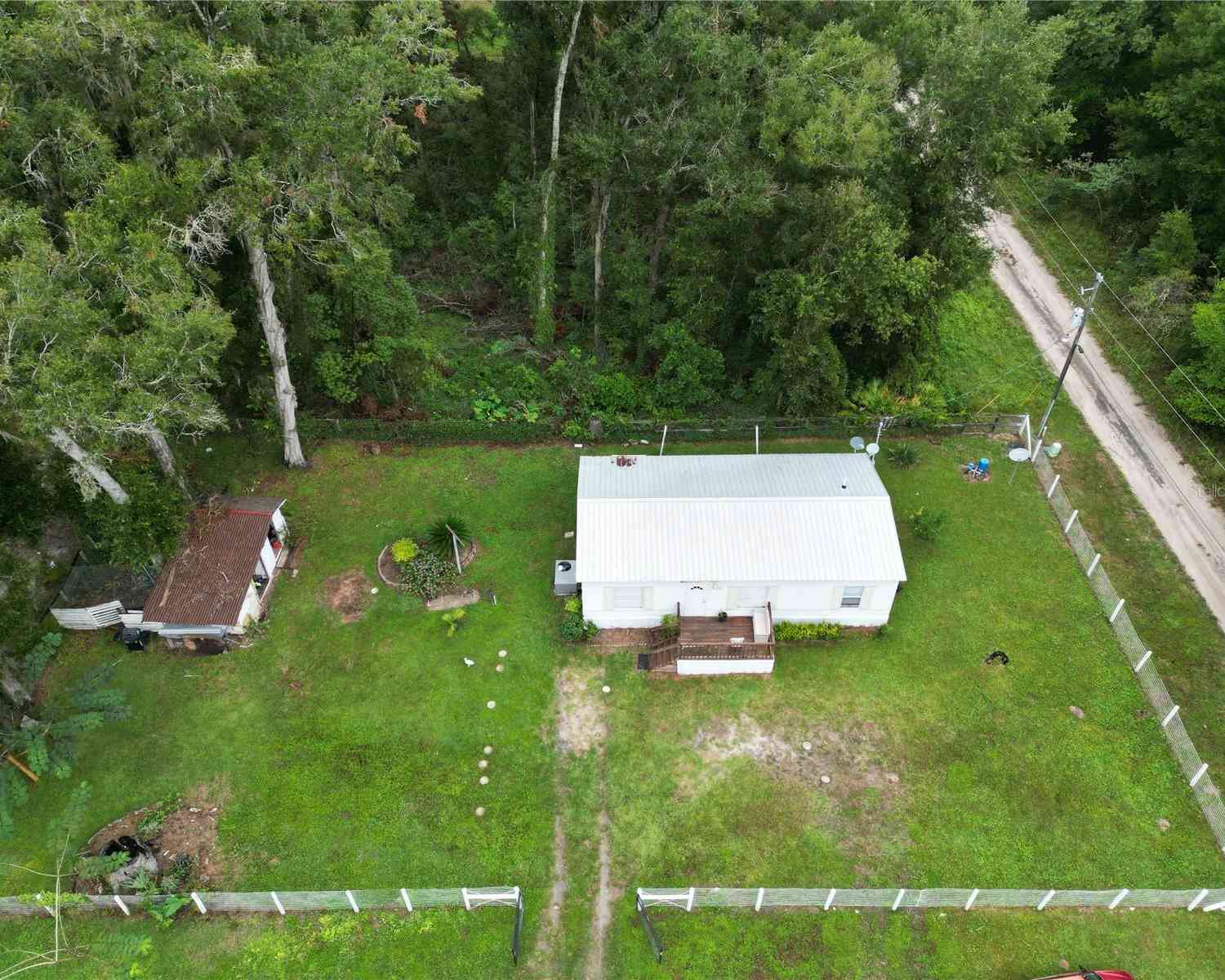 3889 SE 142nd Street, SUMMERFIELD, Florida image 2