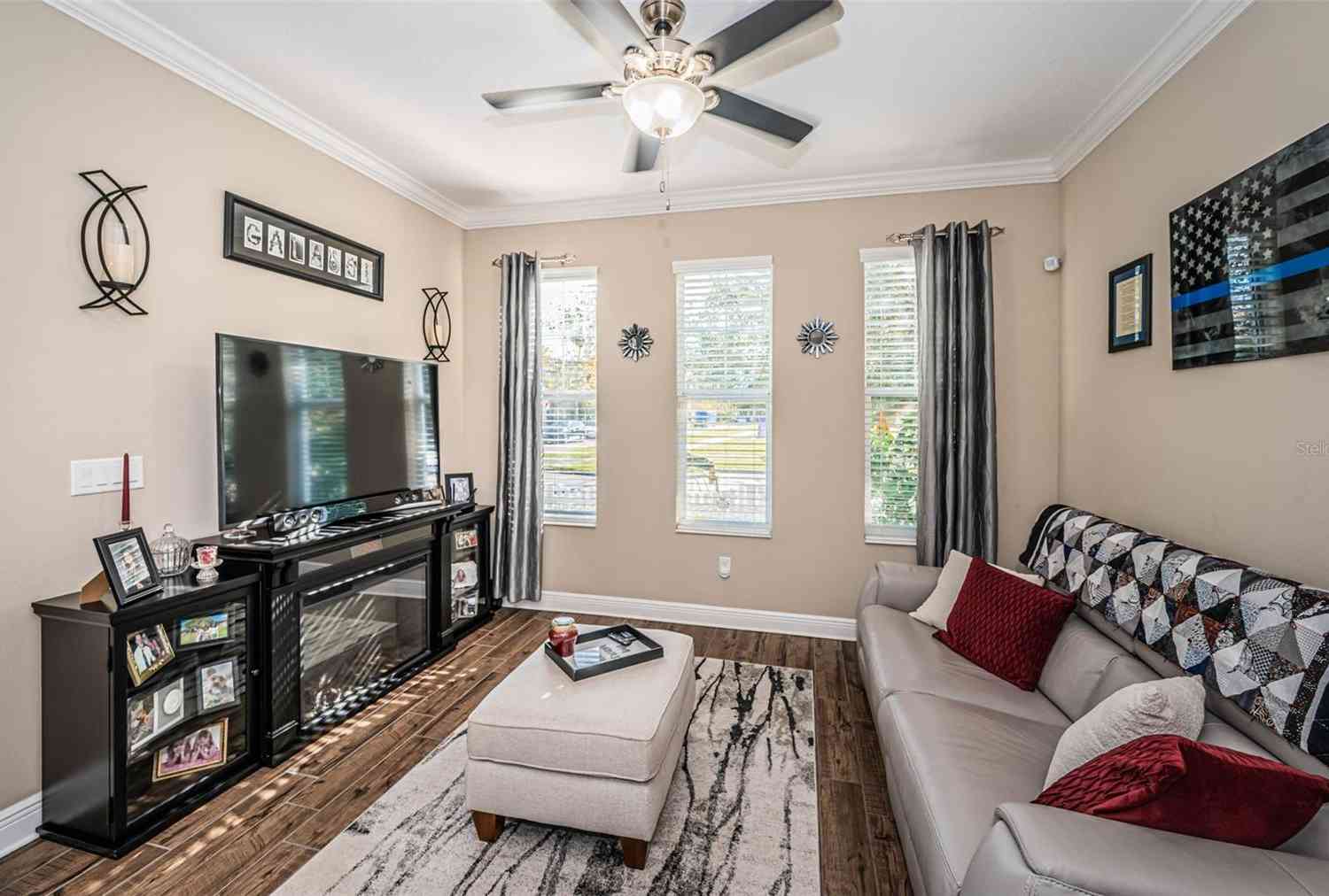 10595 Marsha Drive, New Port Richey, Florida image 9