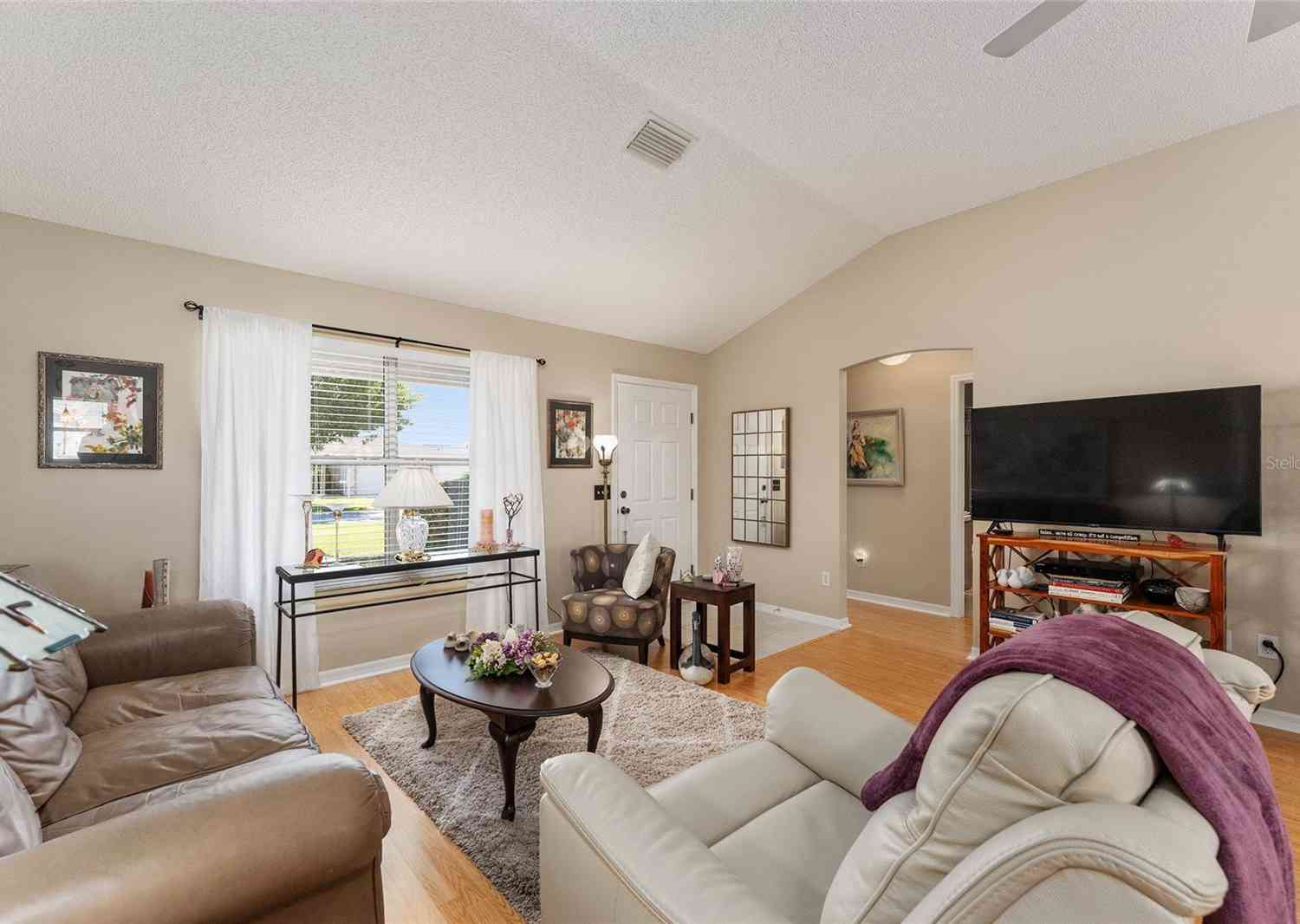 1312 Landeros Lane, THE VILLAGES, Florida image 9