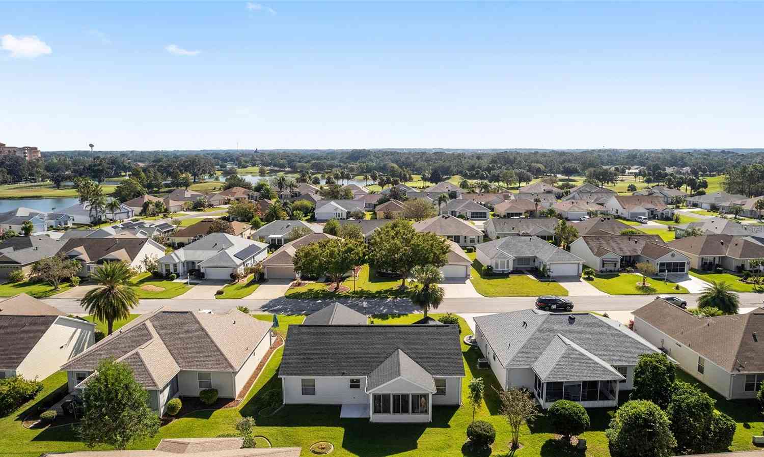 1312 Landeros Lane, THE VILLAGES, Florida image 44