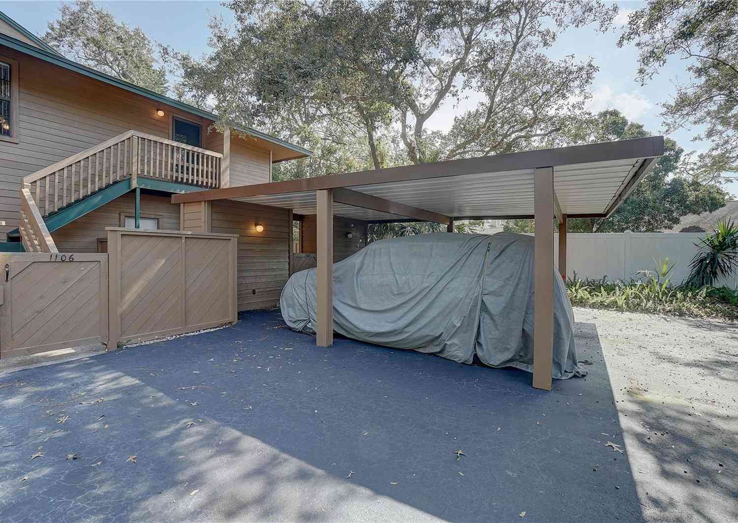 1106 Lennox Road, PALM HARBOR, Florida image 2