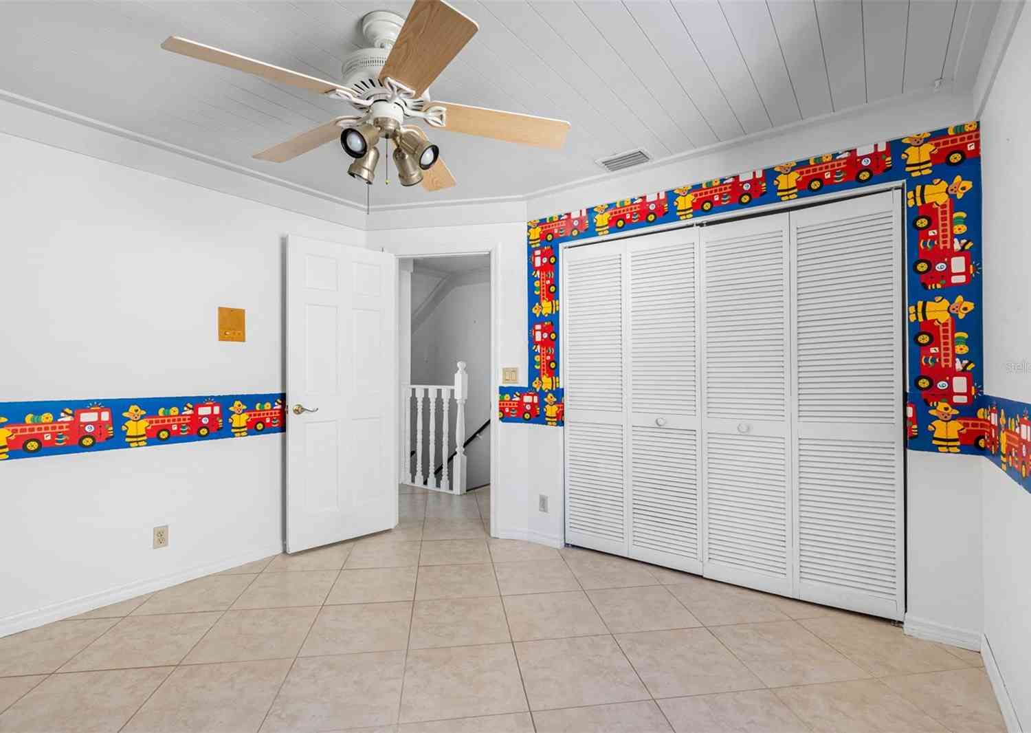 1104 Kingfish Place, Apollo Beach, Florida image 32