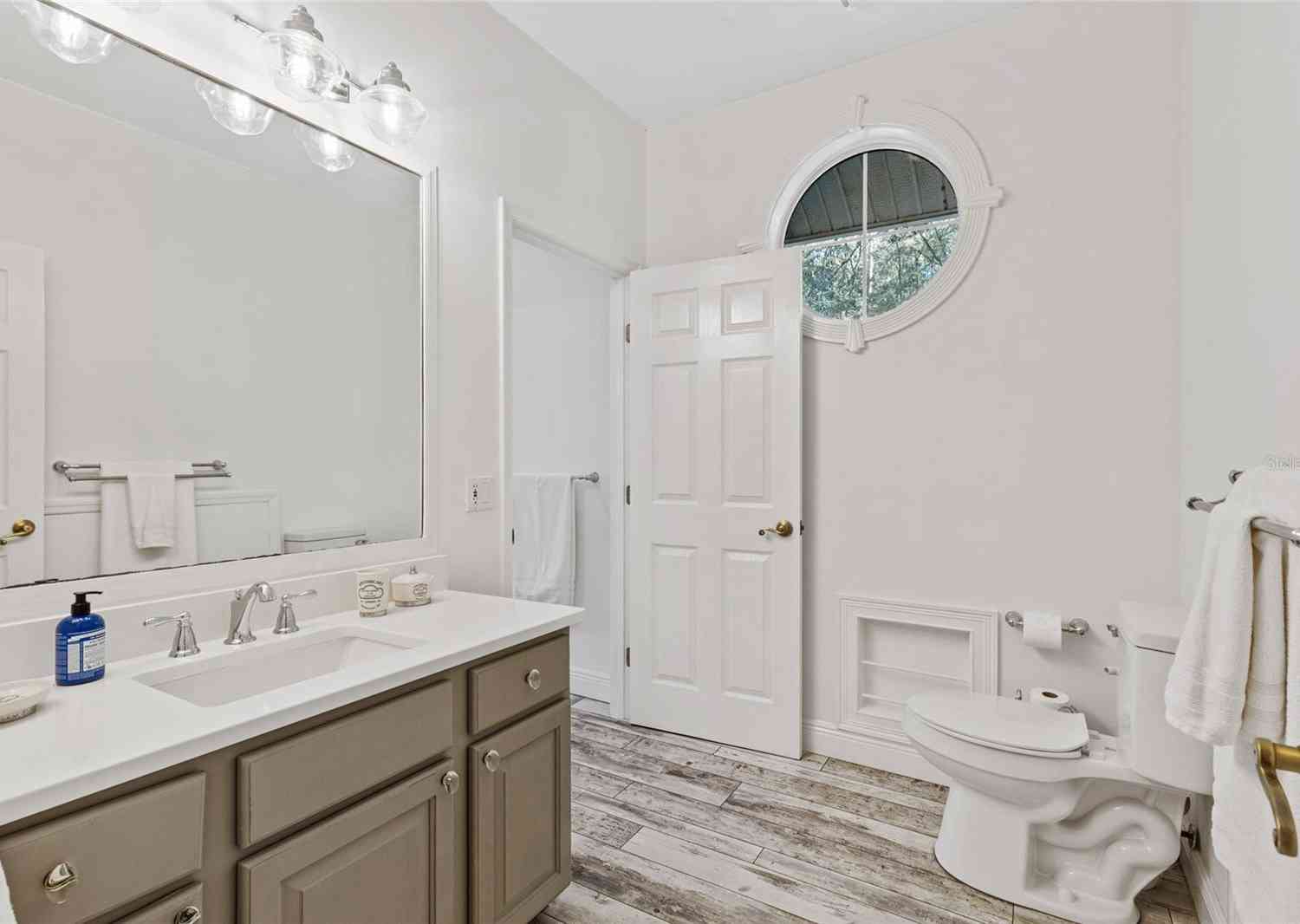 14408 NW 50th Place, ALACHUA, Florida image 46