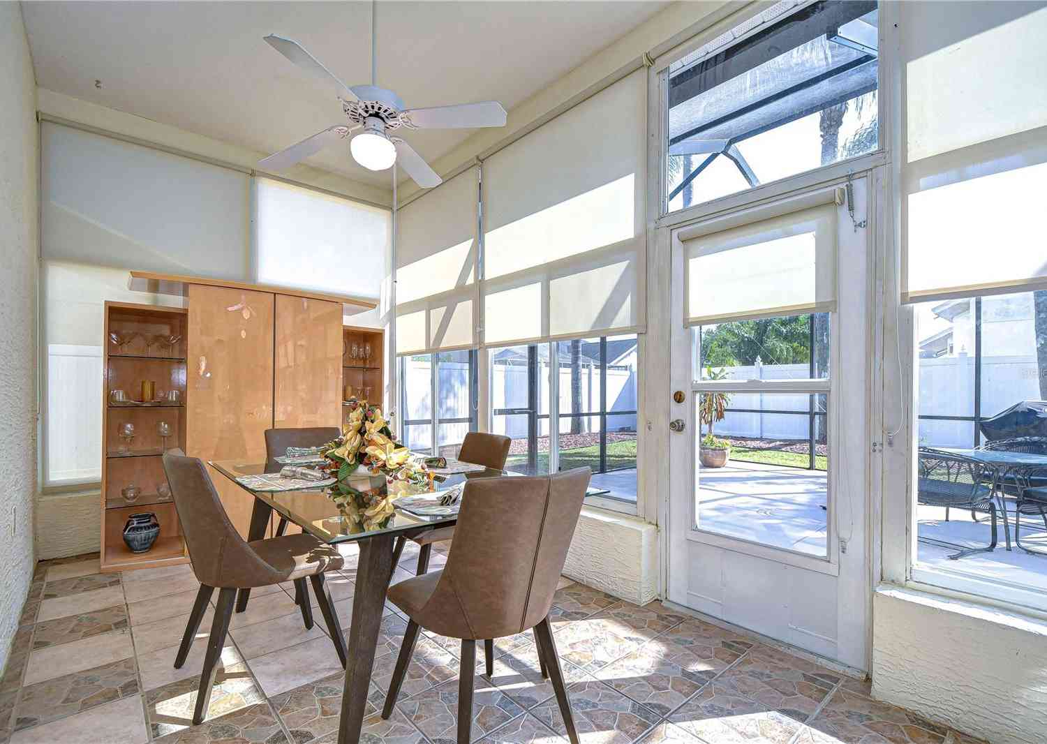 8704 Cypress Lakes Boulevard, New Port Richey, Florida image 23