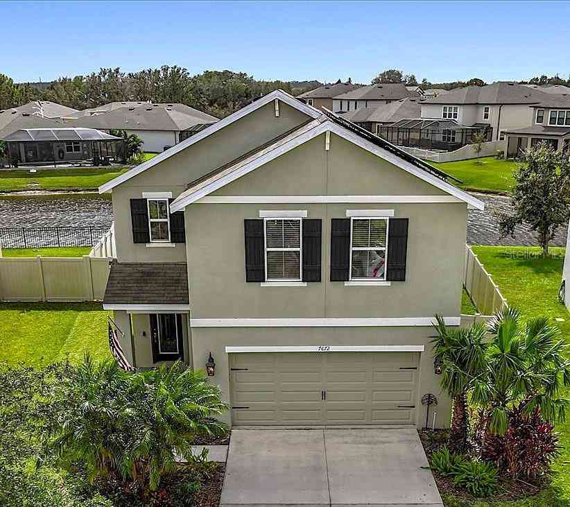 7672 Tuscan Bay Circle, Wesley Chapel, Florida image 1