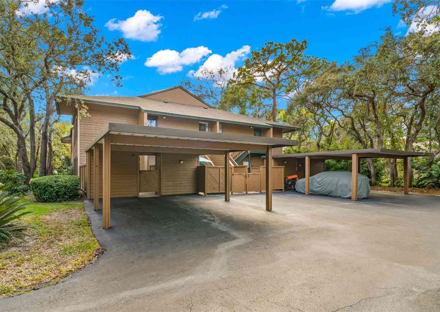 104 Cypress Pond Road, PALM HARBOR, Florida image 1