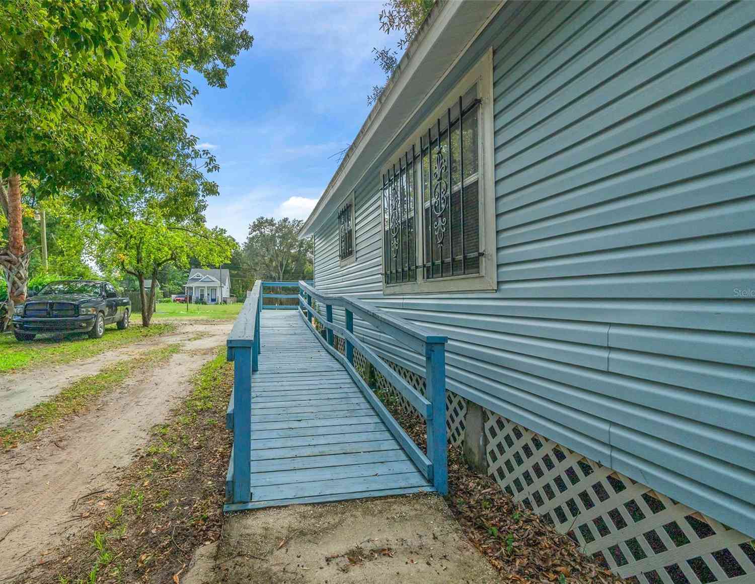 425 NW 6th Place, GAINESVILLE, Florida image 32