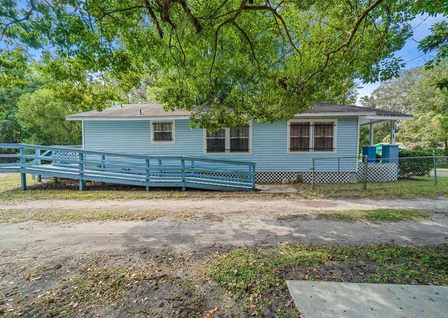 425 NW 6th Place, GAINESVILLE, Florida image 5