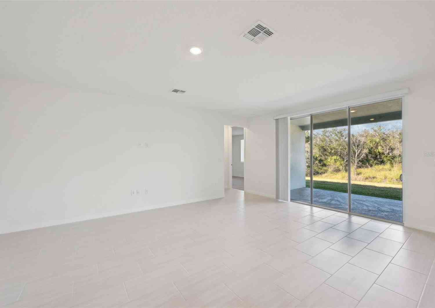 14022 Ginnie Springs Way, PARRISH, Florida image 36